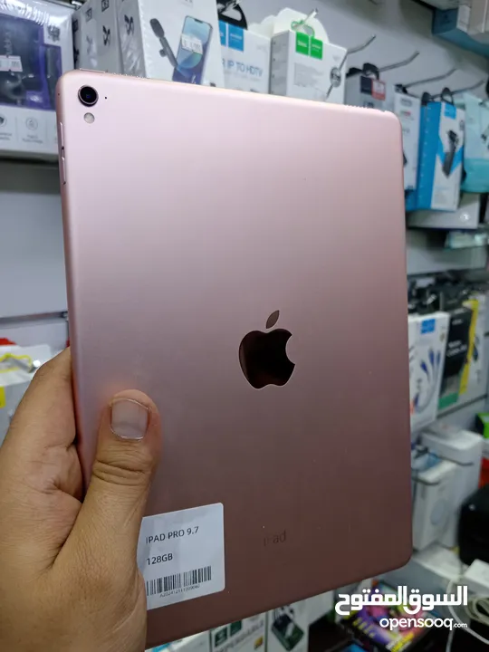 Ipad pro 128GB wifi ايباد برو 128 جيجا