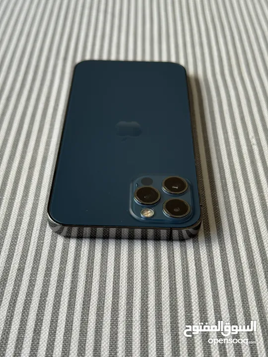 Iphone 12 pro 256GB used blue used like new