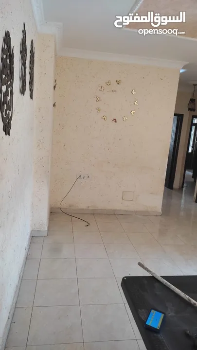 إعلان شقة للبيع في رام الله