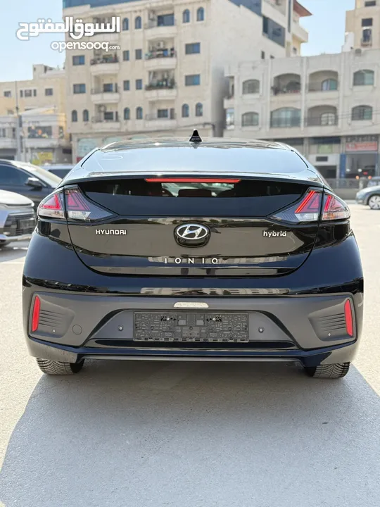 هونداي ايونك ترخيص 2022 محرك 1600 هايبرد جير أوتوماتيك 141 حصان