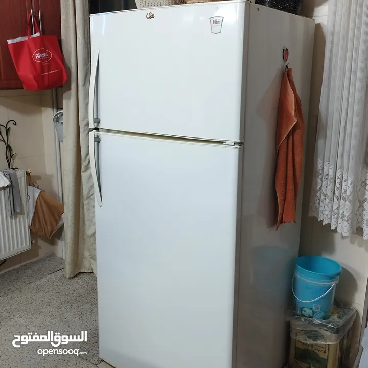 أغراض بيت للبيع