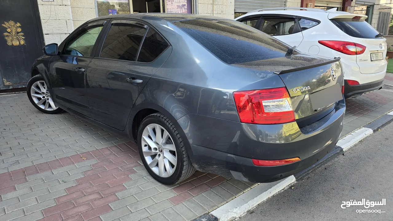 سكودا اوكتافيا 2017 ترخيص 16 اوتوماتك بنزين
