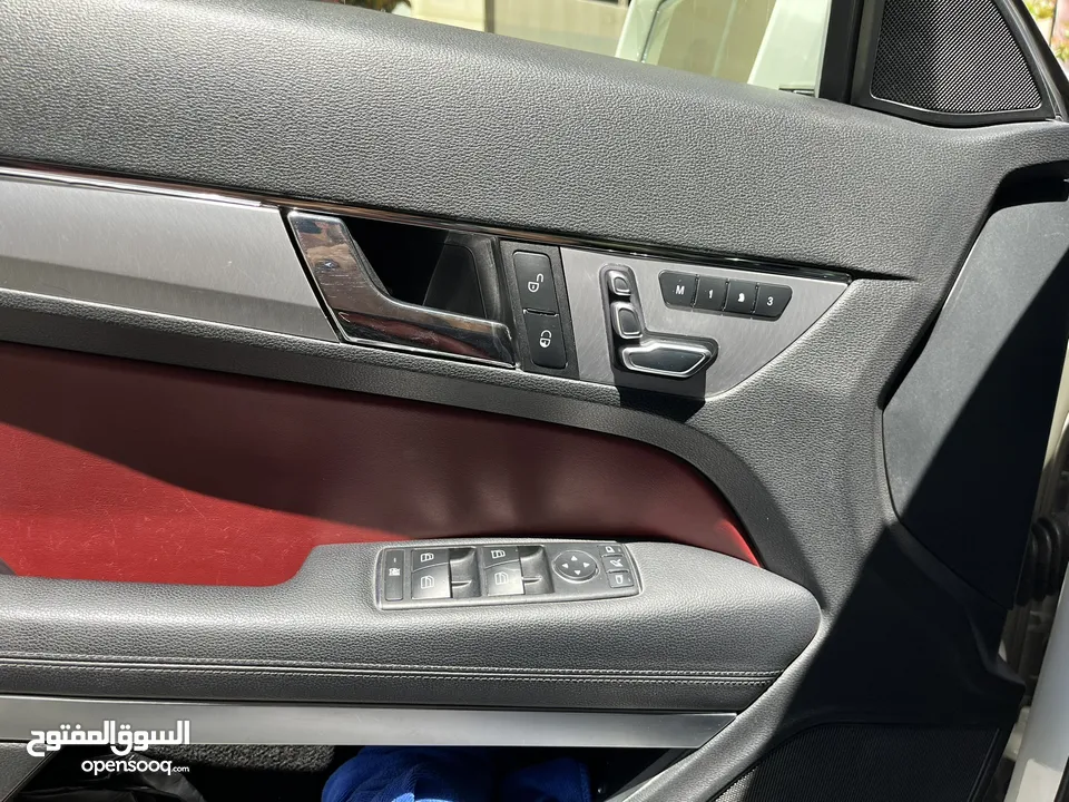 Mercedes E250 2012 كشف وارد غرغور  بحالة الوكالة فحص كامل