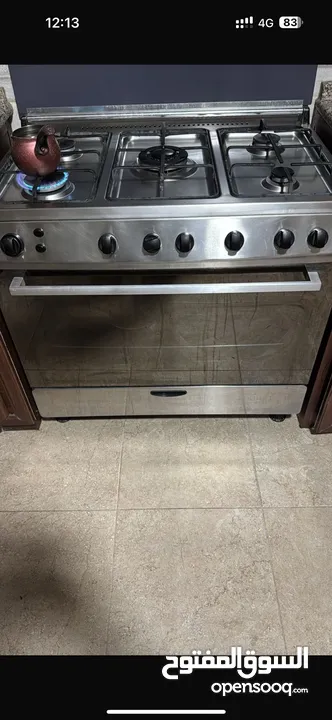 اثاث بحالة ممتازة جدا للبيع