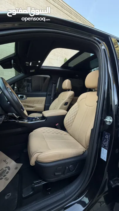 كيا سورينتو بزنز ترخيص 2022 محرك 1600 هايبرد جير أوتوماتيك 240 حصان دفع 4×4