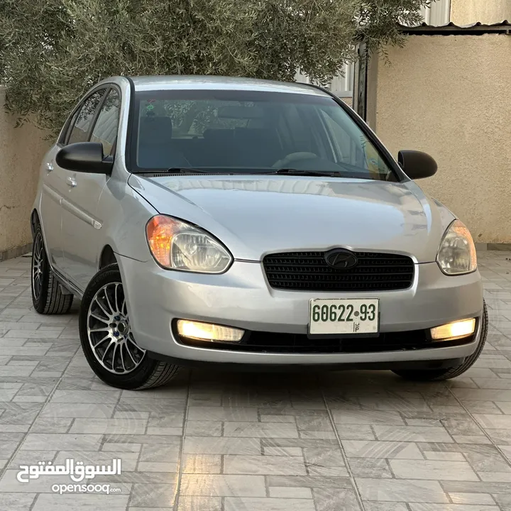 هونداي فيرنا ترخيص 2007 جير اتماتيك ماطور 1600 بنزين