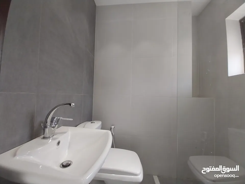 شقة للايجار في الويبده  ( Property 35016 )-175006912