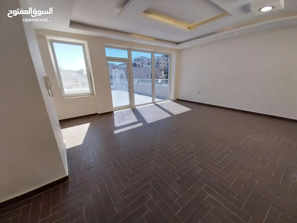 Unfurnished Duplex Roof to Rent ( part of villa ) ( Property 38746 )-174826991