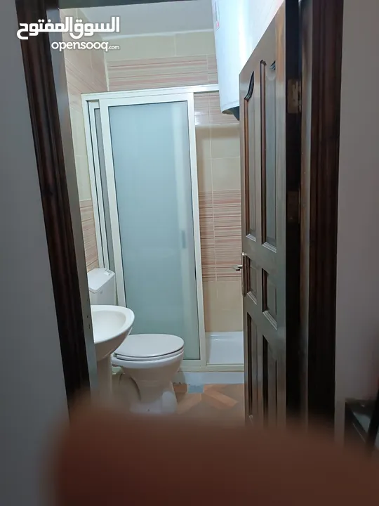 استديو مفروش للايجار في البيرة البالوع خلف سوبر ماركت المحسيري بشارعين