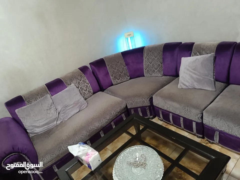 طقم كنب سعودي 7 مقاعد