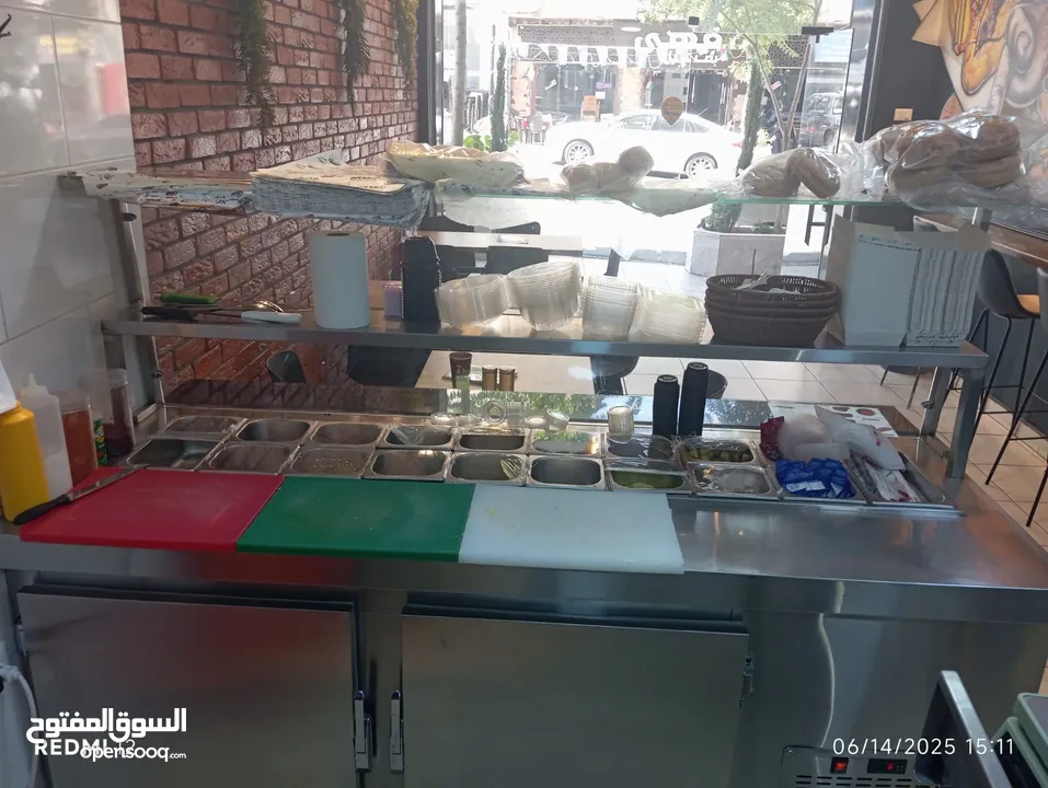 فرصة ذهبية للاستثمار! مطعم جاهز للبيع بسعر أقل من التكلفة – فقط 20000 دينار