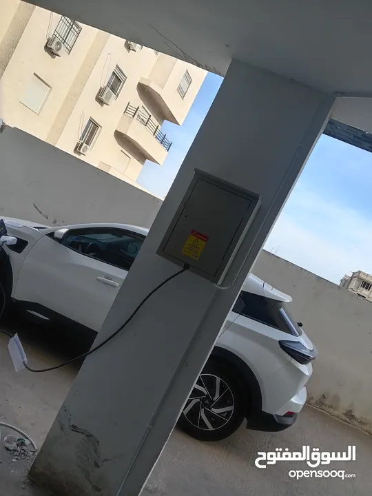 كهربجي منازل #إربد لكافة اعمال التمديدات والصيانة العامة وتركيب نقاط شحن منزلي.
