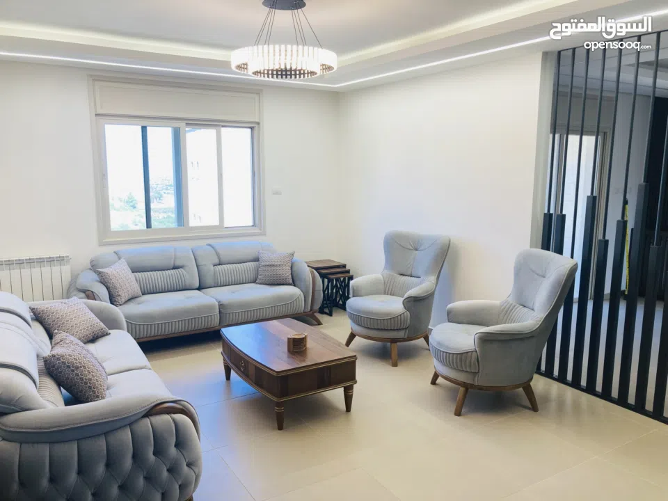 Beautiful 3 bedroom 2.5 bathrooms apartment