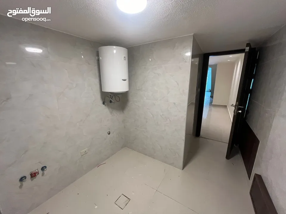 شقة 4 نوم مع مسبح للايجار ( Property 39164 )-175034641