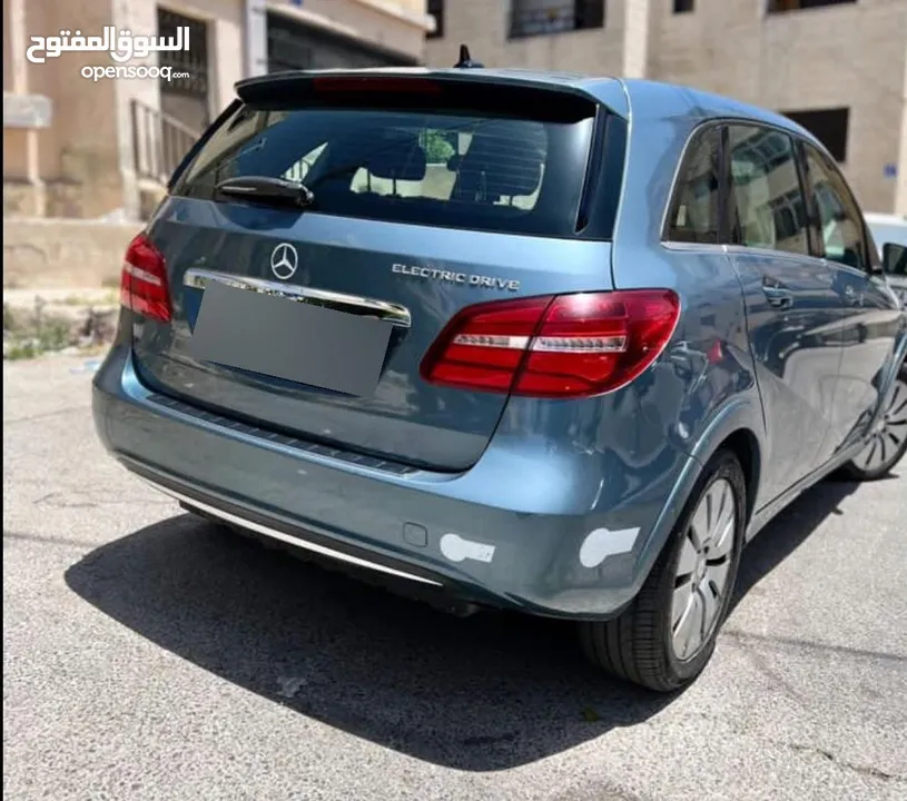 B250 2015 BLUE