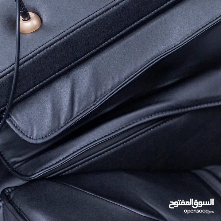 كرسي المساج يو كلاس من آريس  24 برنامج  تحكم صوتي ذكي  إنعدام الجاذبية  تسخين  شامل التوصيل