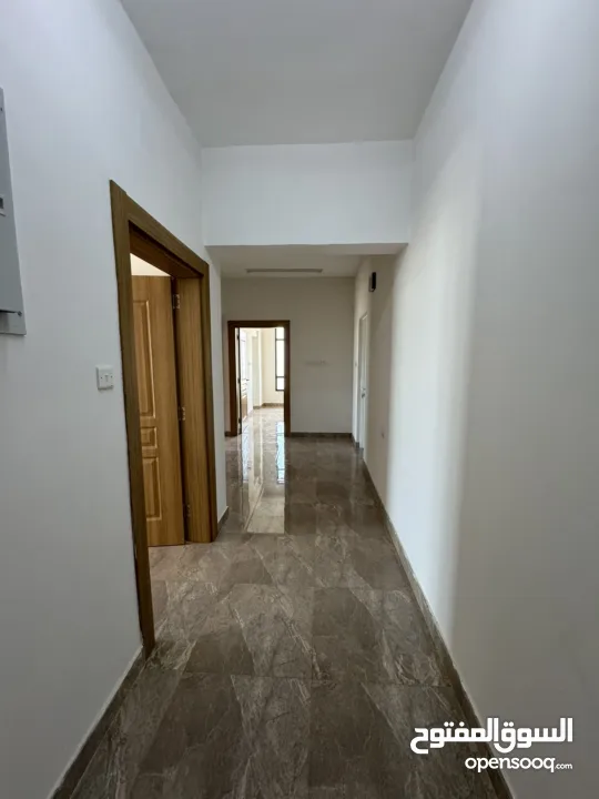 شقة للايجار في المعبيلة خلف نيستو- FLAT FOR RENT IN MABILLAH