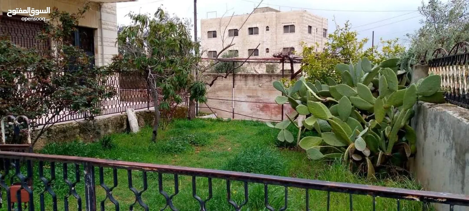 منزل للبيع في المقابلين
