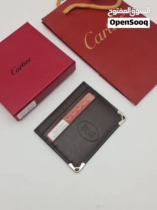 بوك كارتير كارد هولدر محفضه من ماركة كارتير وديور ماستر كوالتي جوده عاليه جدا مع جميع المرفقات.