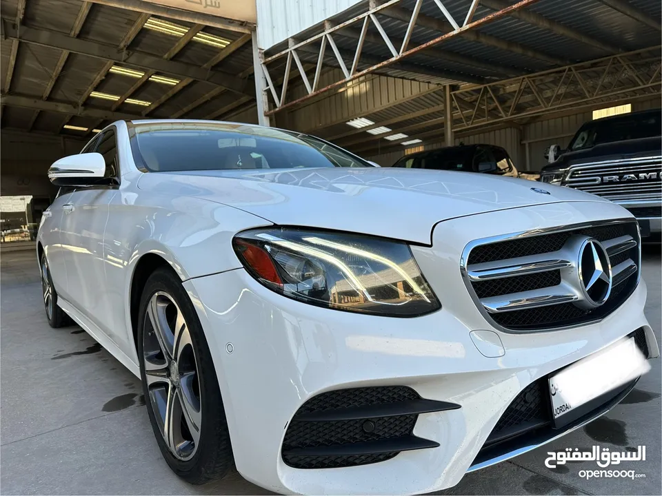 MERCEDES BENZ E300 2017