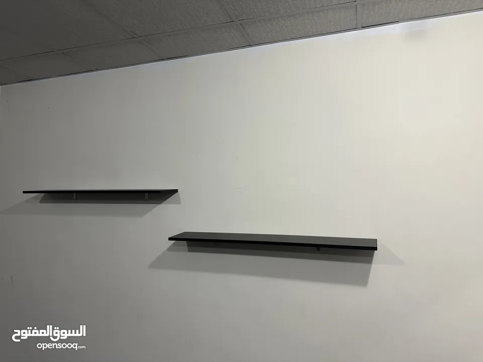 اثاث مكتبي متكامل للبيع  بسعر مغري جداً والبيع مستعجل