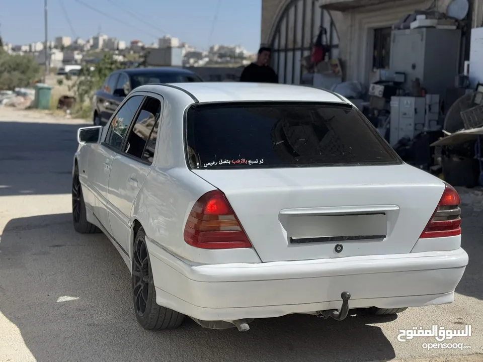 مرسيدس W202 / C220 بسعر مناسب