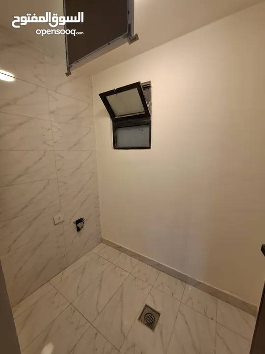 Unfurnished apartment for sale  ( Property 42536 )-174787300