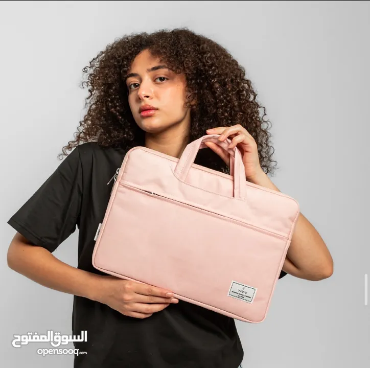 شنطة Vivi المميزه من براند ويـــوو