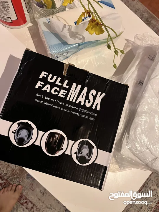 للبيع 3ماسكات اكسجين +3 بدل بيضاء