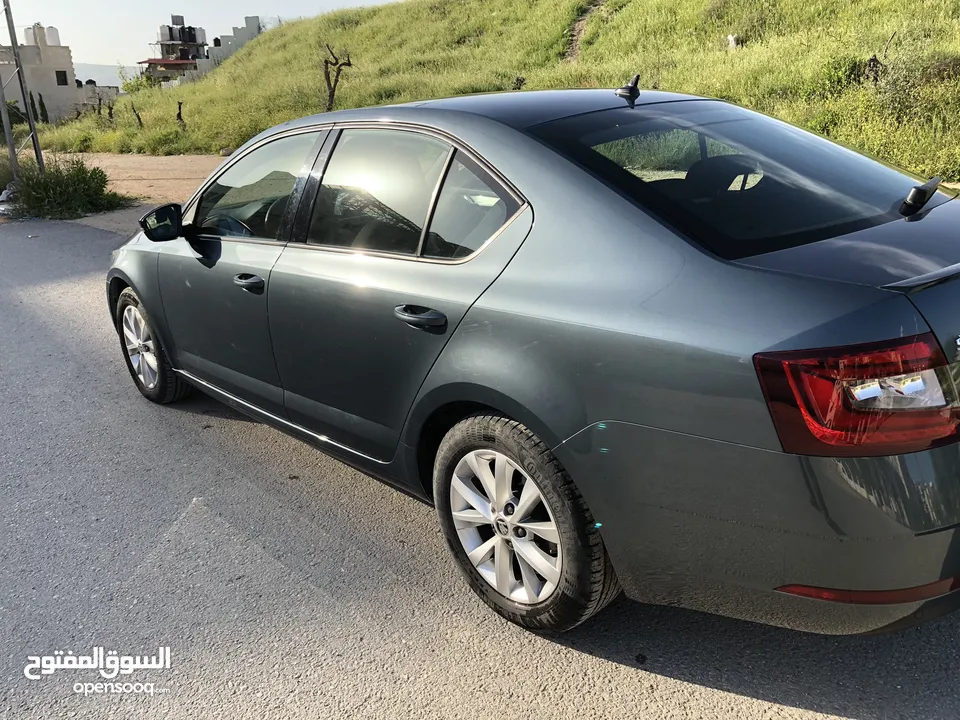 للبيع سكودا اوكتافيا 2019 خالية من الضربات وبحالة الوكالة والسعر قابل للنقاش ضمن المعقول