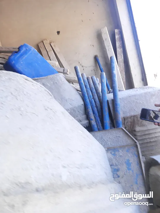 جكات طوبار خشب طوبار  خلاطة باطون رجاج باطون زوايا طوبار  كلبسات طوبار ملازم طوبار ونش صرصور