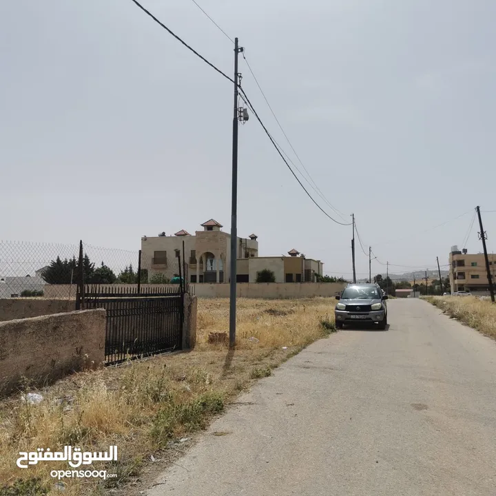 قطعة أرض للبيع