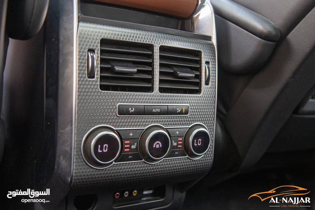 Range Rover Sport Supercharge 2014  السيارة وارد الشركة