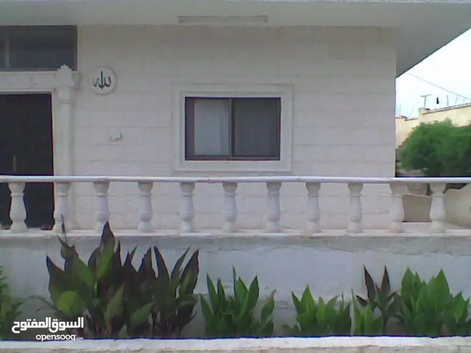 بيت للبيع في منطقه الغور
