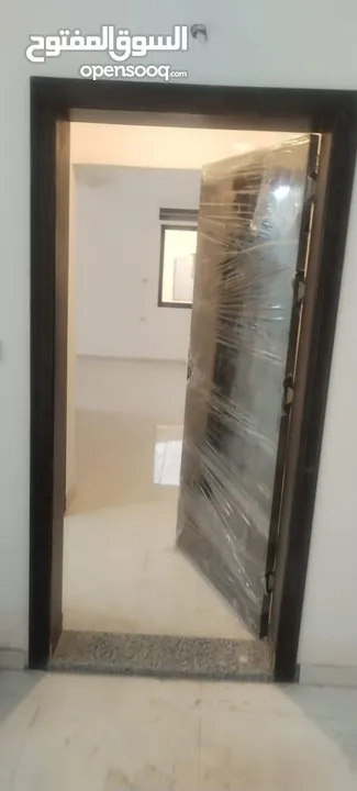 شقة للبيع طبربور بالقرب من دوار الدبابة خلف جبر مول