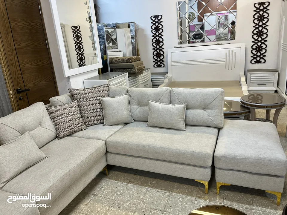 طقم كورنر جديد طقم العرض في المعرض