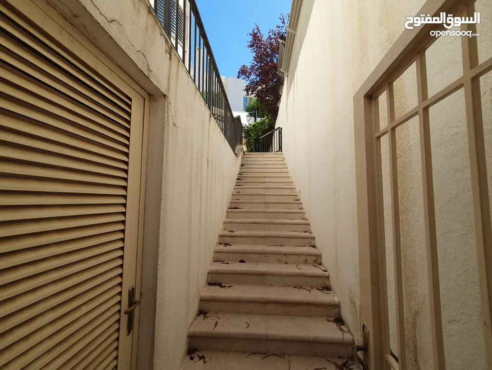 Unfurnished Villa to Rent  ( Property 38986 )-174787716