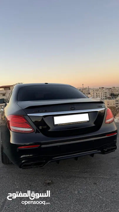 Mercedes E300 with AMG E63s Body kit night package 2017 مميزة ونظيفة جداً