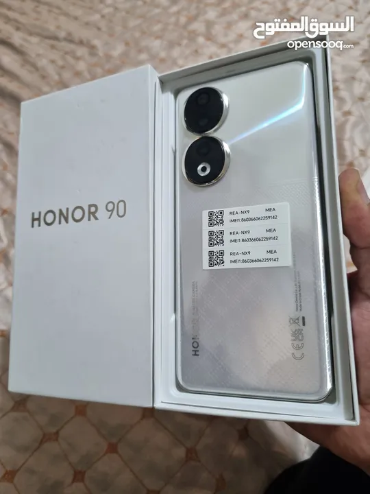 Honer 90 5G رام 12 جيجا 512 اغرضة والكرتونة الأصلية