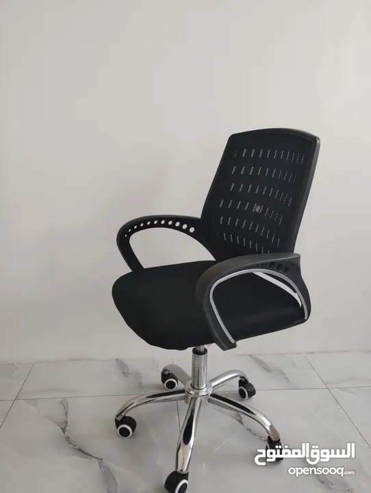 office/study chair and table for sale