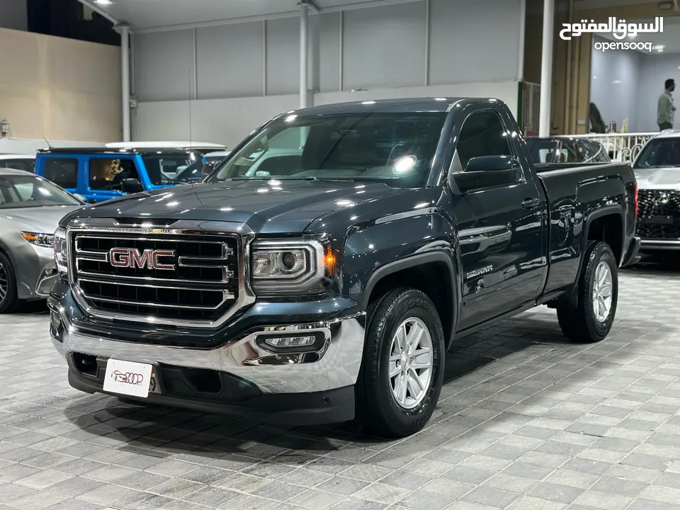 GMC Sierra