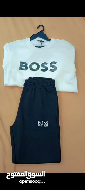 بيع ملابس شاملة ترنجات وبلاطين جينز وبلايز كم ونص كم وبيجامات وكلارات اطفال وأحذية ( 90٪ سيريهات)