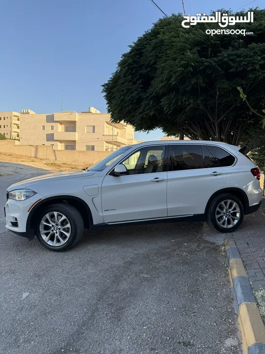 2016 BMW X5 XDrive40e Plug-in كاش فقط