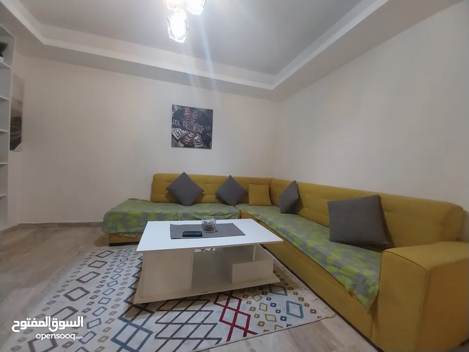 شقة للايجار في دير غبار  ( Property 36958 ) سنوي فقط