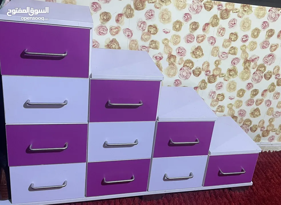 غرفة نوم بنات مستعملة مع تختين استخدام 5 سنوات
