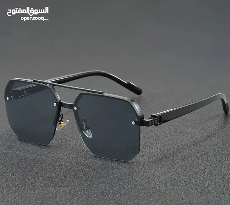 نظارات Versace الشمسية – أيقونة الفخامة الإيطالية المميزة