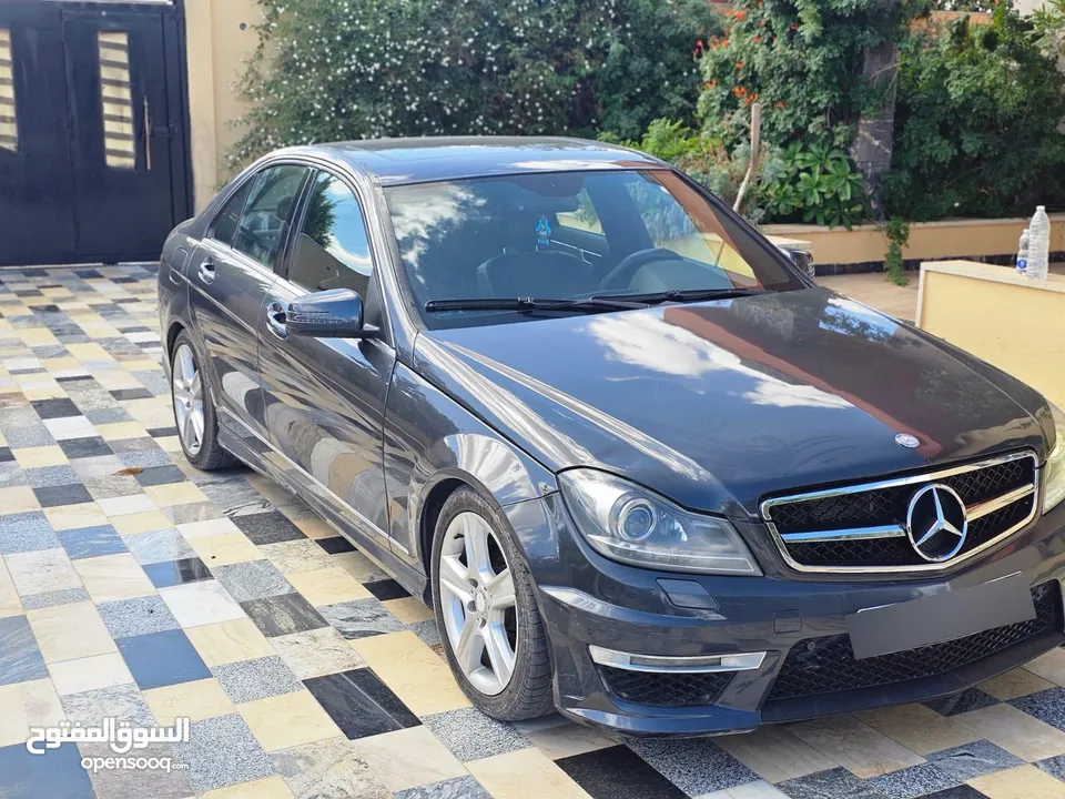 مرسيدس c 300 للبيع موديل 2010