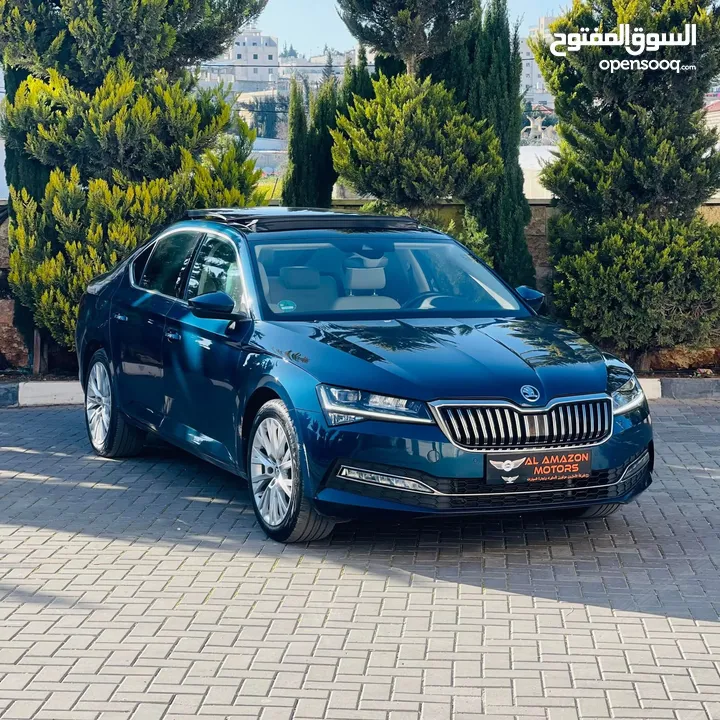SKODA - SUPERB
