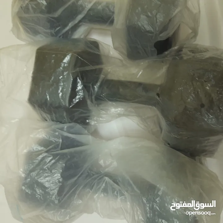 brand new 20 kg 18 kg 16 kg 14 kg dumbbells affordable price limited stock serious buyers only..