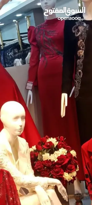فستان سهرة لون نيلي للبيع